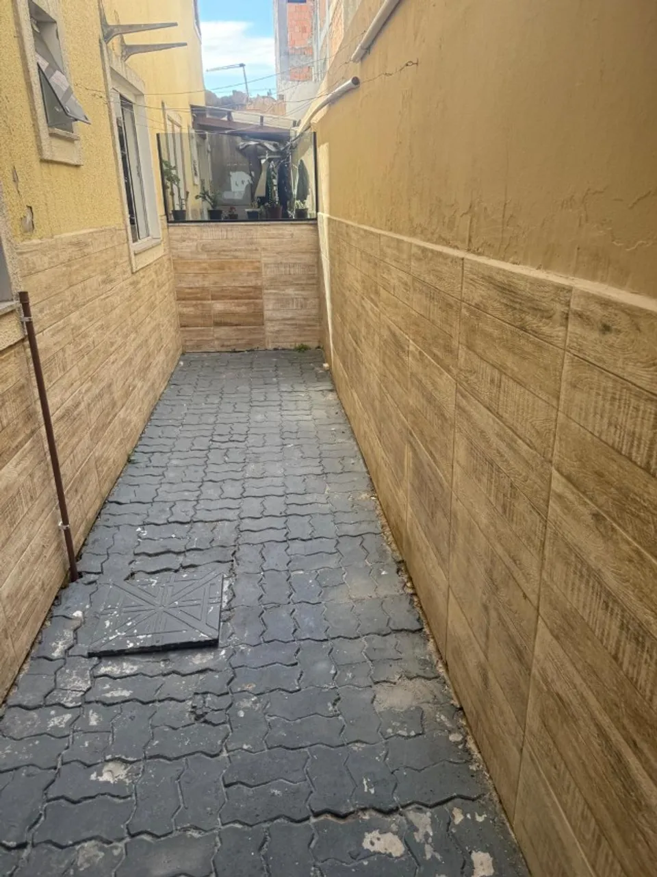 Apartamento sin amueblar con 2 dormitorios y balcón — photo 5