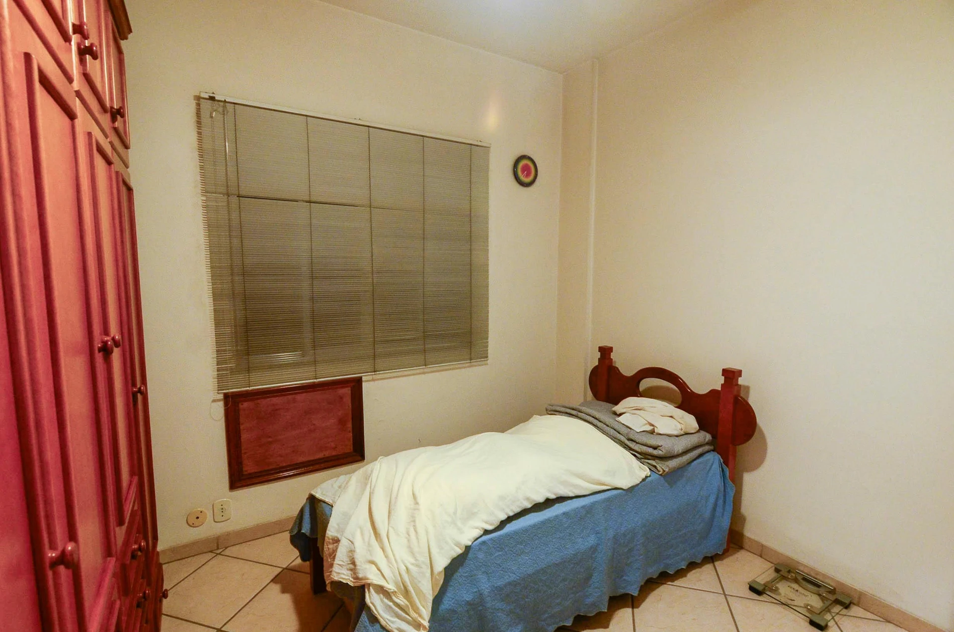 Furnished 2-bedroom apartment with a gas stove — photo 16