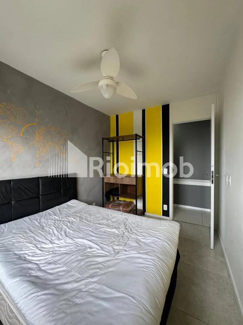 2-bedroom apartment with a mountain view — photo 14