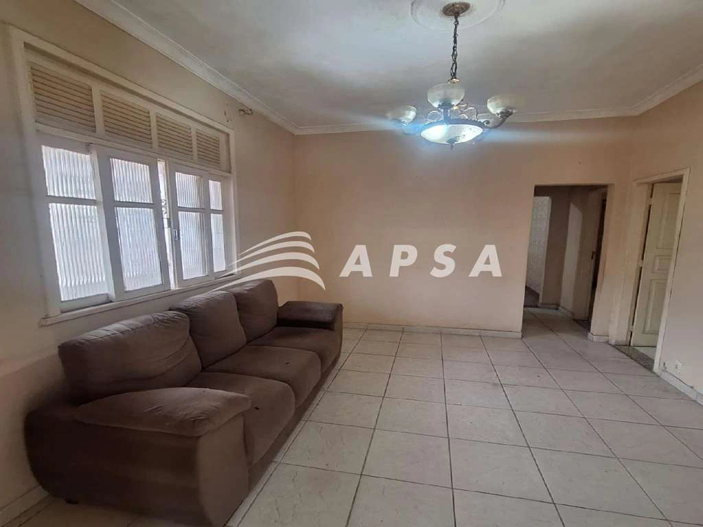 286 m² house with 3 bedrooms and 2 bathrooms — photo 10