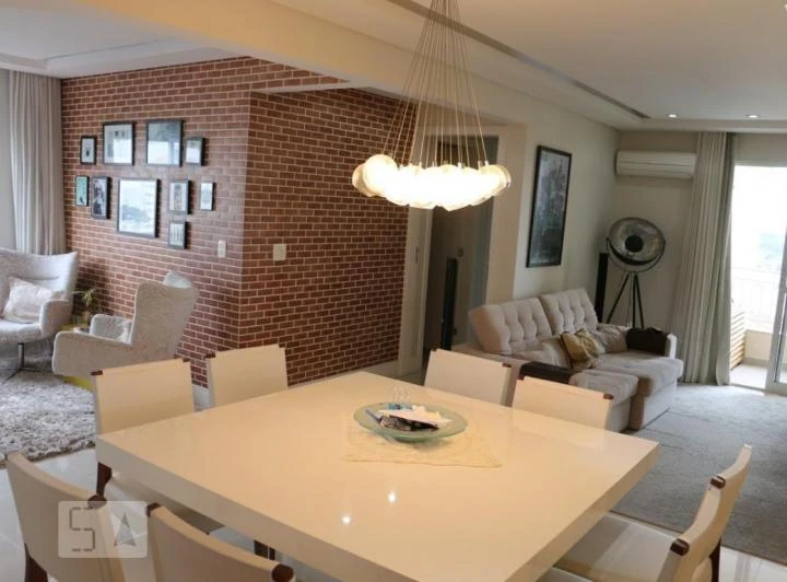 Furnished 2-bedroom apartment with 93 m²