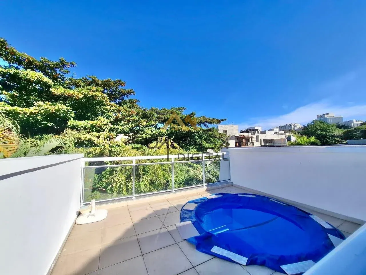 House with 4 bedrooms and 273 m² plus open-air pool — photo 14
