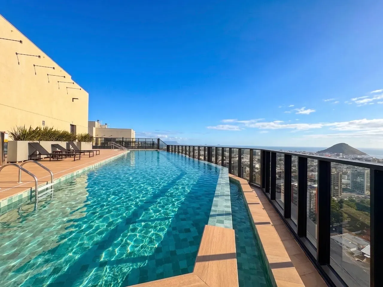 Apartamento de 3 quartos com varanda envidraçada — photo 2