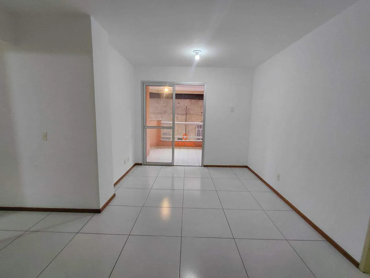 Apartamento com 3 quartos e varanda — photo 2
