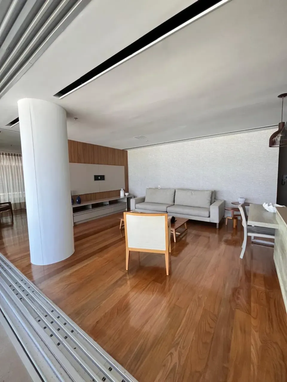 Apartamento mobiliado com cozinha em conceito aberto — photo 10