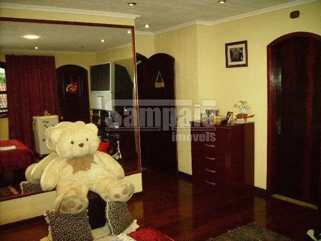 4-bedroom house with 2 bathrooms and a balcony grill — photo 22
