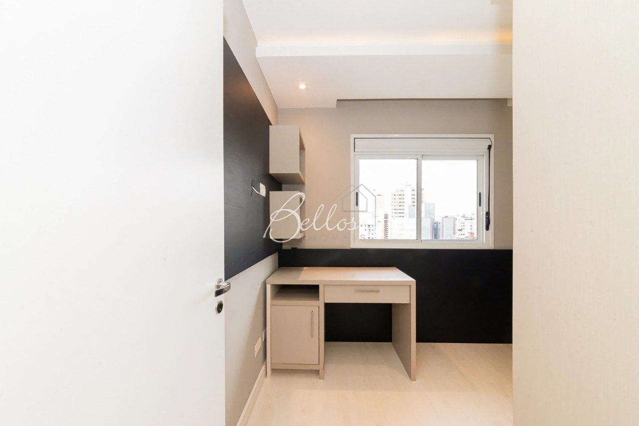 Apartment, 77 m², with a glass-enclosed balcony — photo 5