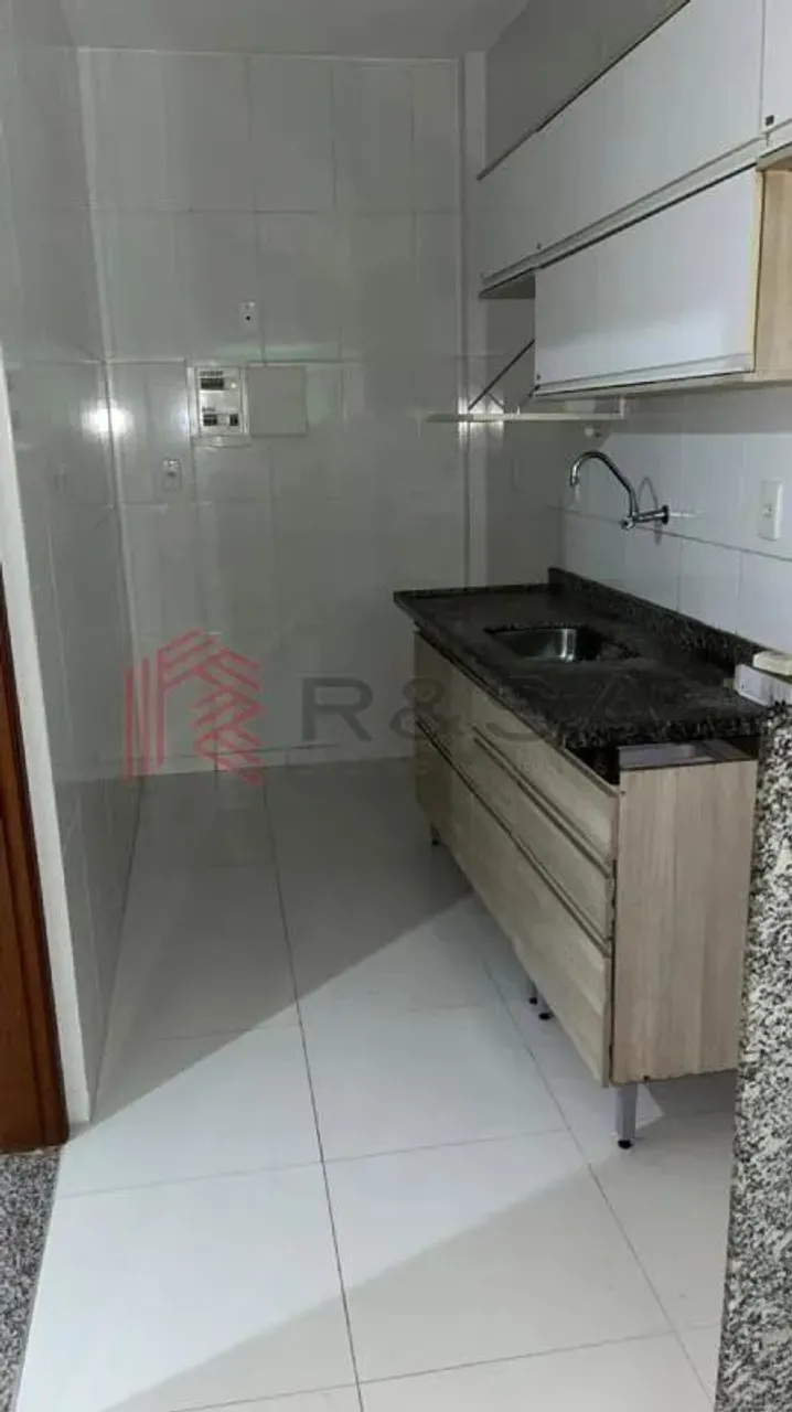 Apartment with 2 bedrooms, 1 bathroom and 1 parking spot