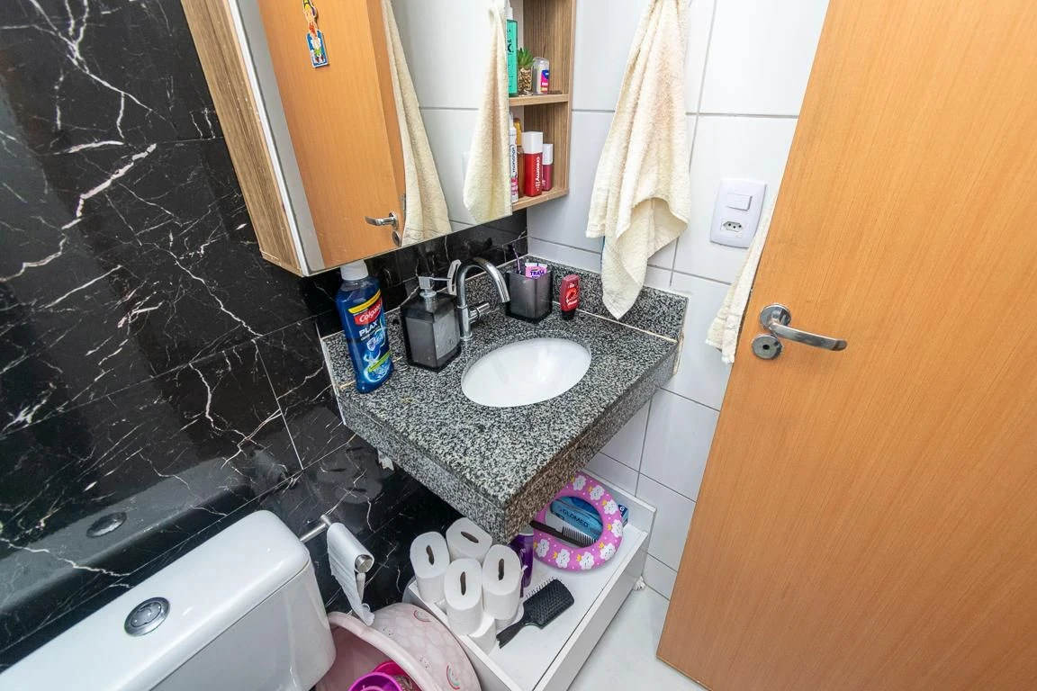 Квартира 48 м² со стиральной машиной и застеклённым балконом — photo 4