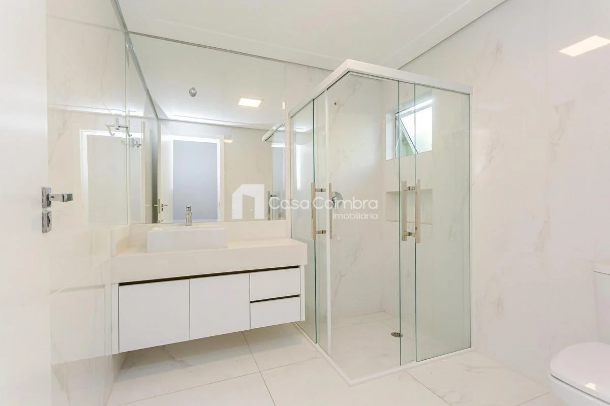 House, 450 m², with a bathtub — photo 38