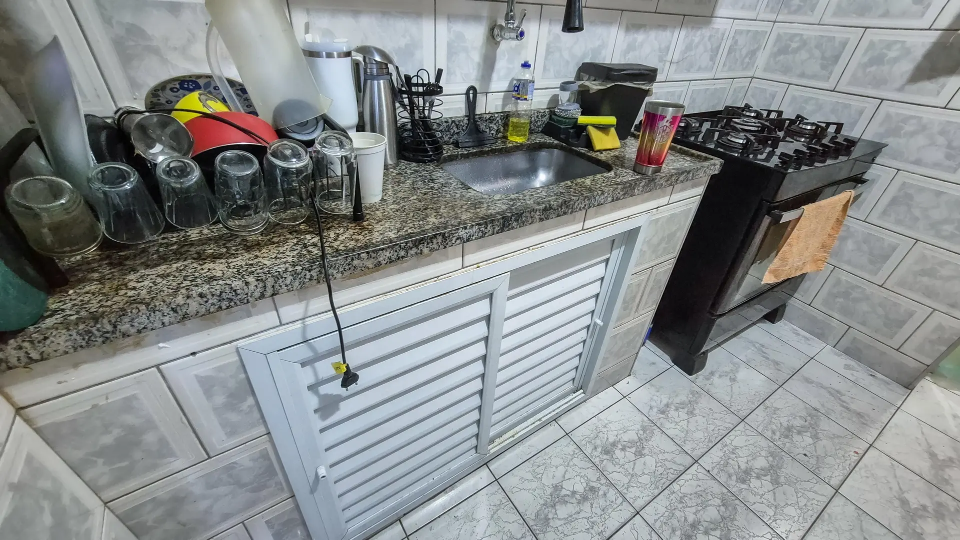 Furnished house with 2 bedrooms, private garden and 2 baths — photo 12