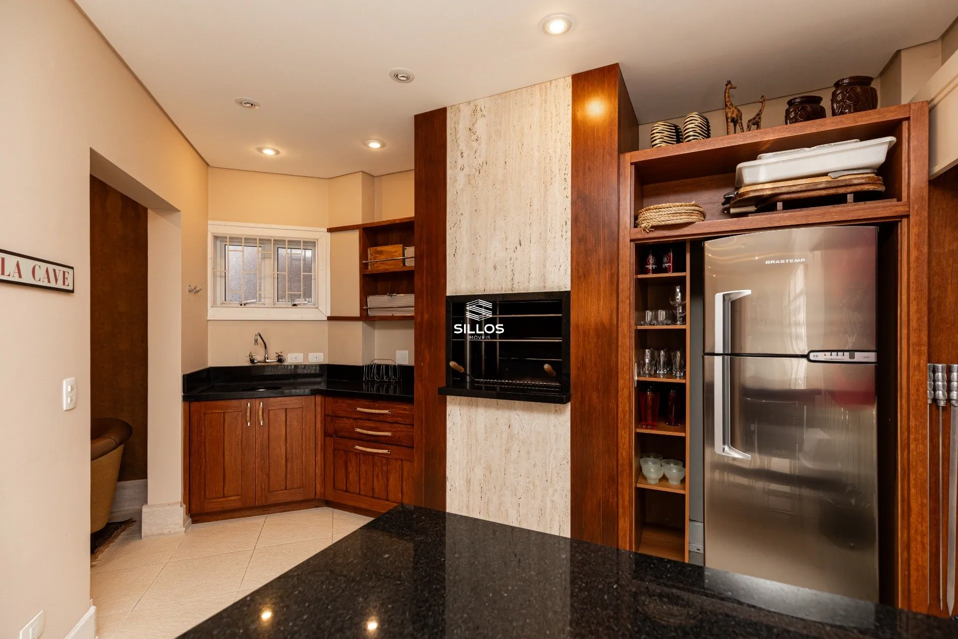Rental house with 4 en-suite bedrooms and 7 baths — photo 19