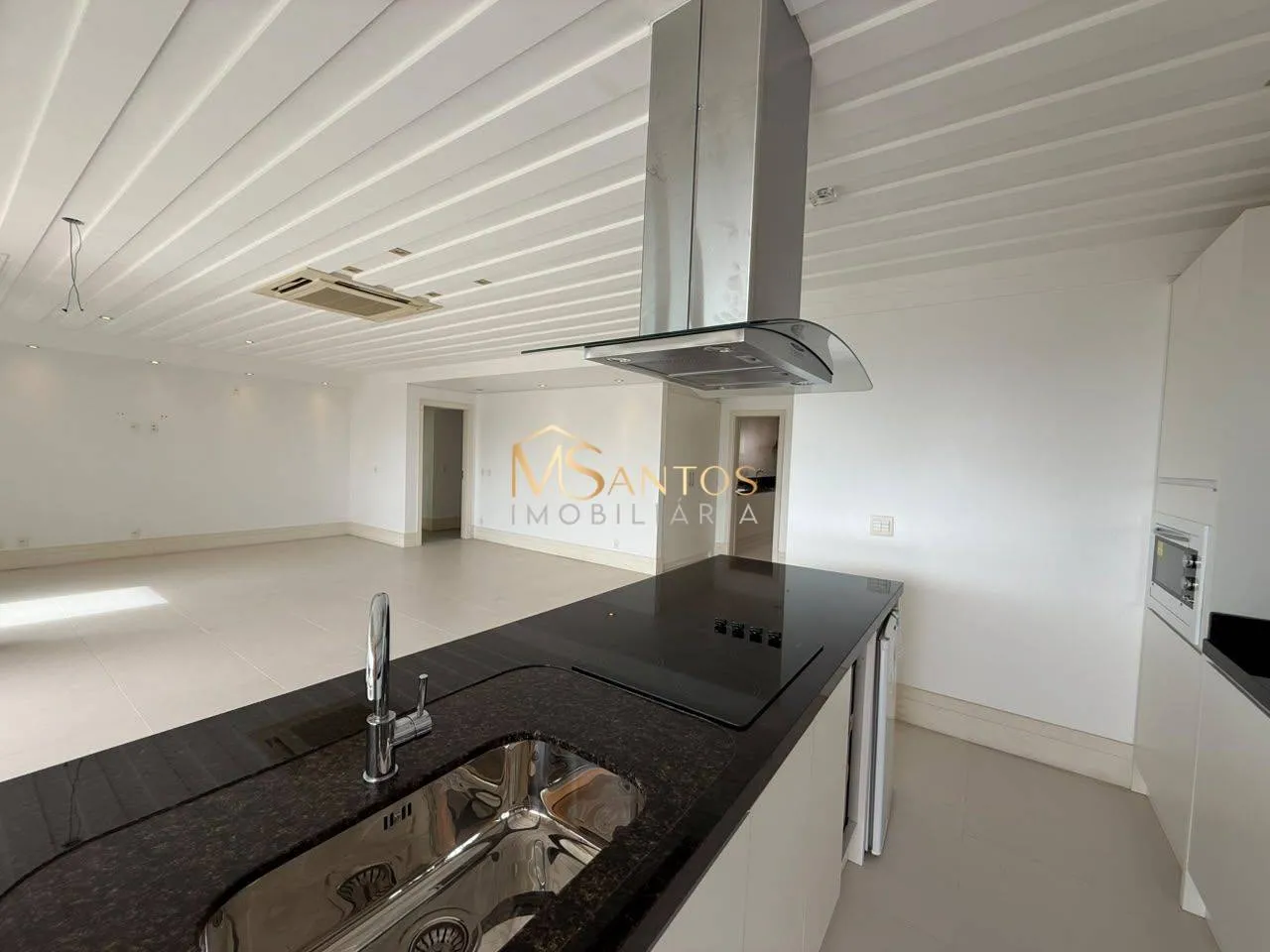 Apartamento mobiliado de 3 quartos em condomínio com piscina — photo 18