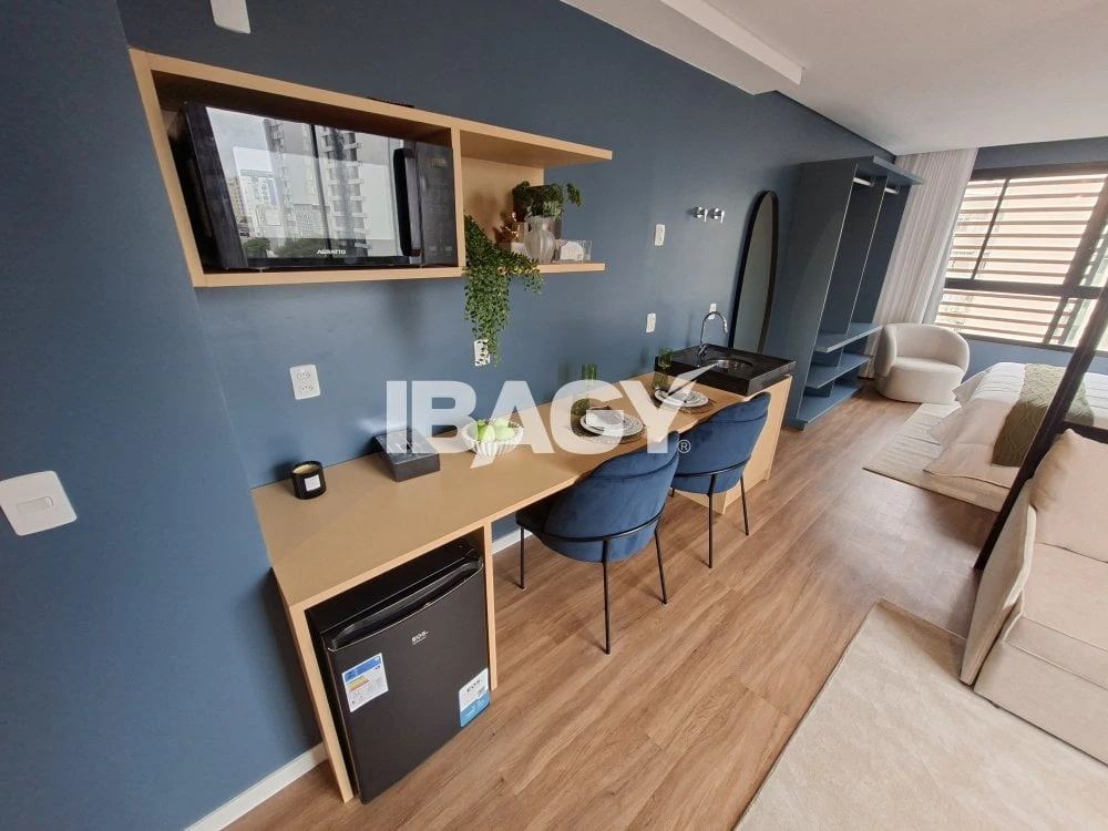 30 m² apartment with 1 bedroom and tall windows — photo 24