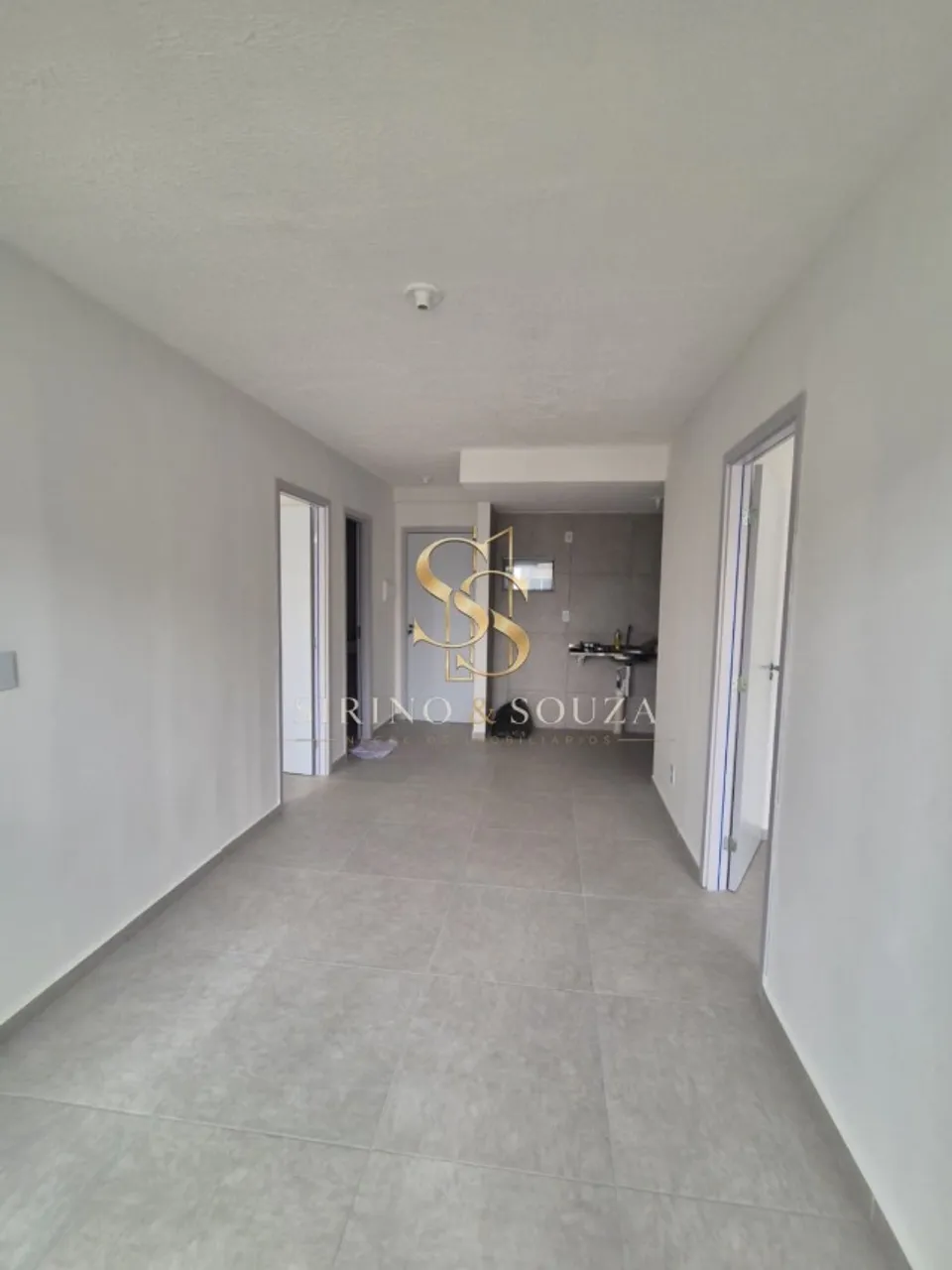 Unfurnished apartment with 2 bedrooms and 2 bathrooms — photo 9