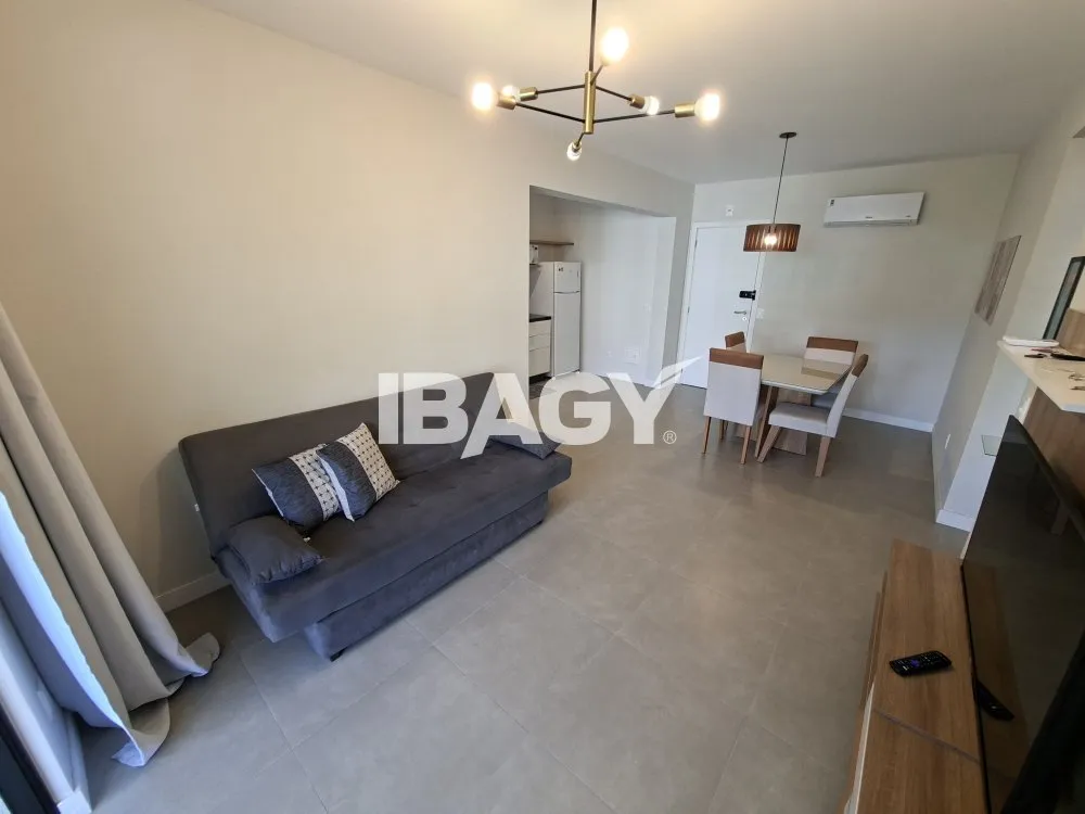 Furnished 2-bedroom apartment with gas stove kitchen — photo 13