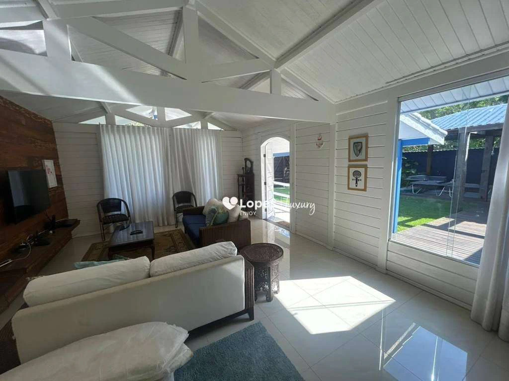Furnished house with 4 bedrooms and 620 m² — photo 8