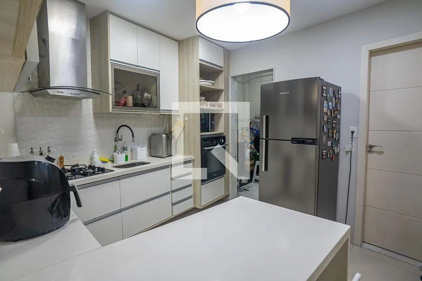 1-bedroom apartment with an open-plan gas kitchen — photo 31