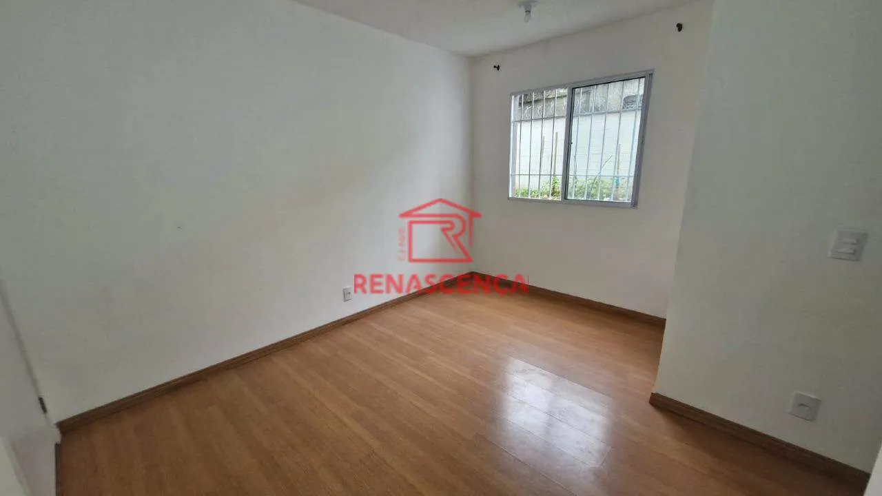 Apartment, 44 m², with wood or laminate floors — photo 3