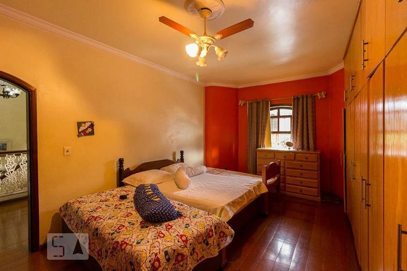 House with 6 bedrooms and 480 m², 6 bathrooms — photo 4
