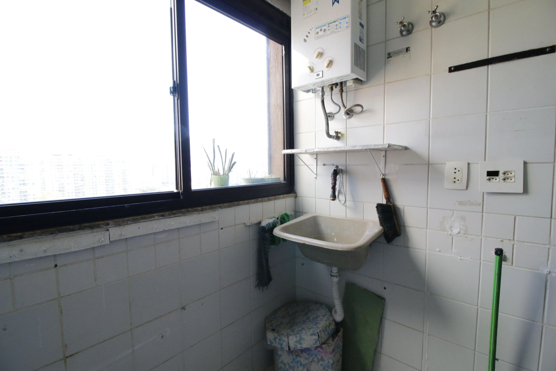 Apartamento mobiliado com 3 quartos e varanda — photo 46