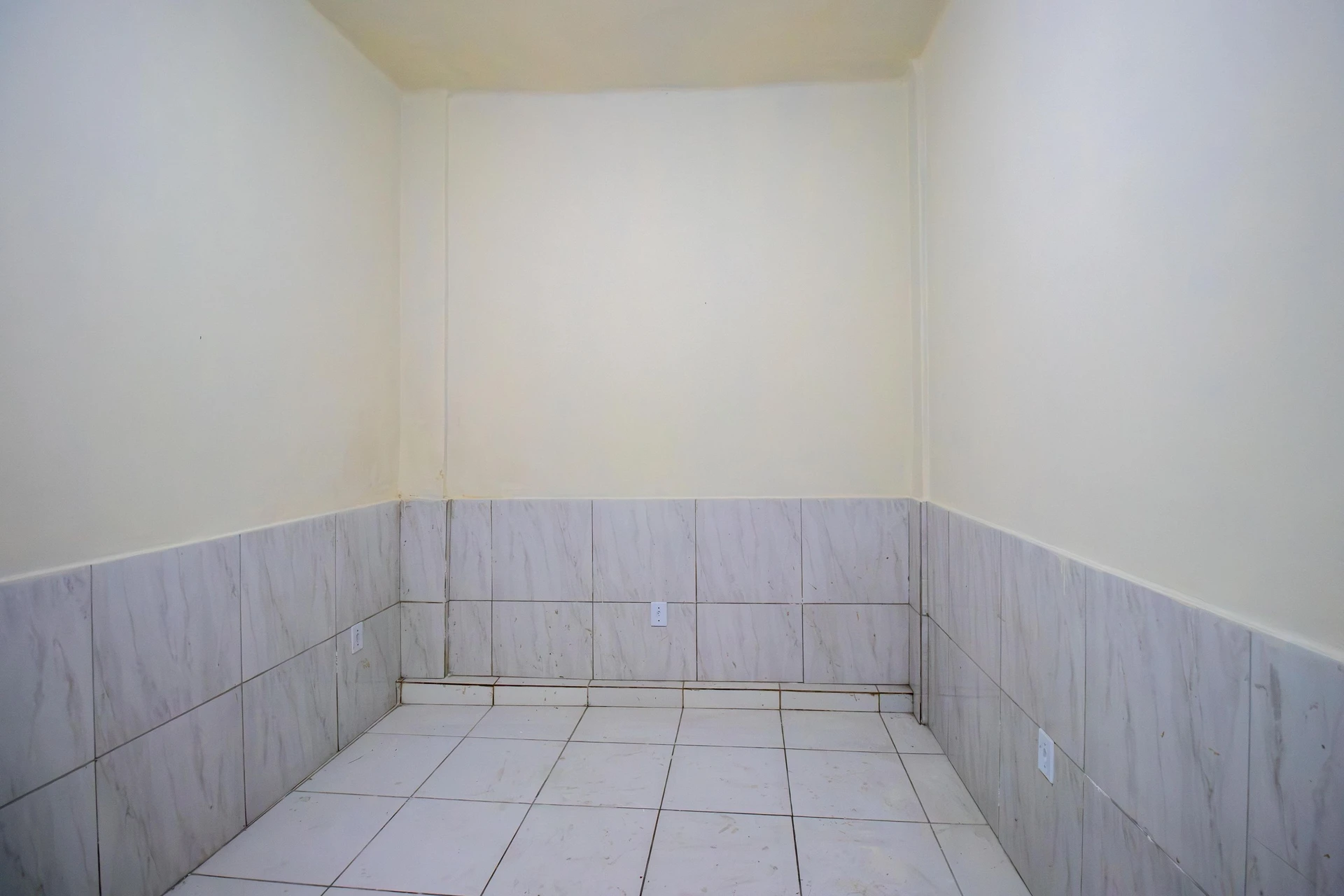 House with 1 bedroom and a separate kitchen — photo 18