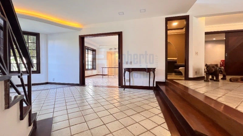 Casa sem mobília com 5 suítes e 7 banheiros — photo 10