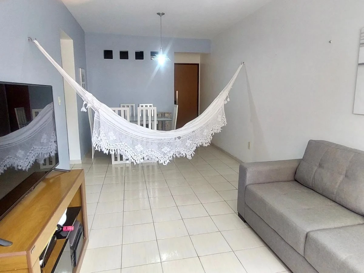 3-bedroom apartment with a washing machine in João Pessoa — photo 12