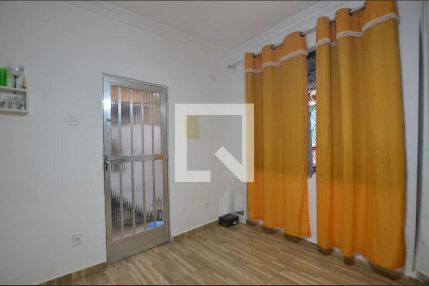 Casa de 81 m² e 1 quarto, Vaz Lobo — photo 17