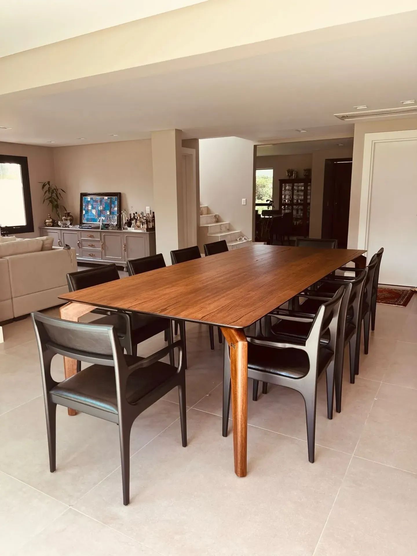 Furnished house with 4 en-suite bedrooms and 400 m²