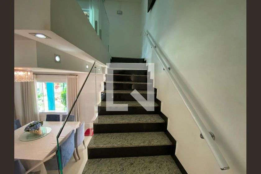 Casa em condomínio com 4 quartos, 7 banheiros e 4 vagas — photo 14