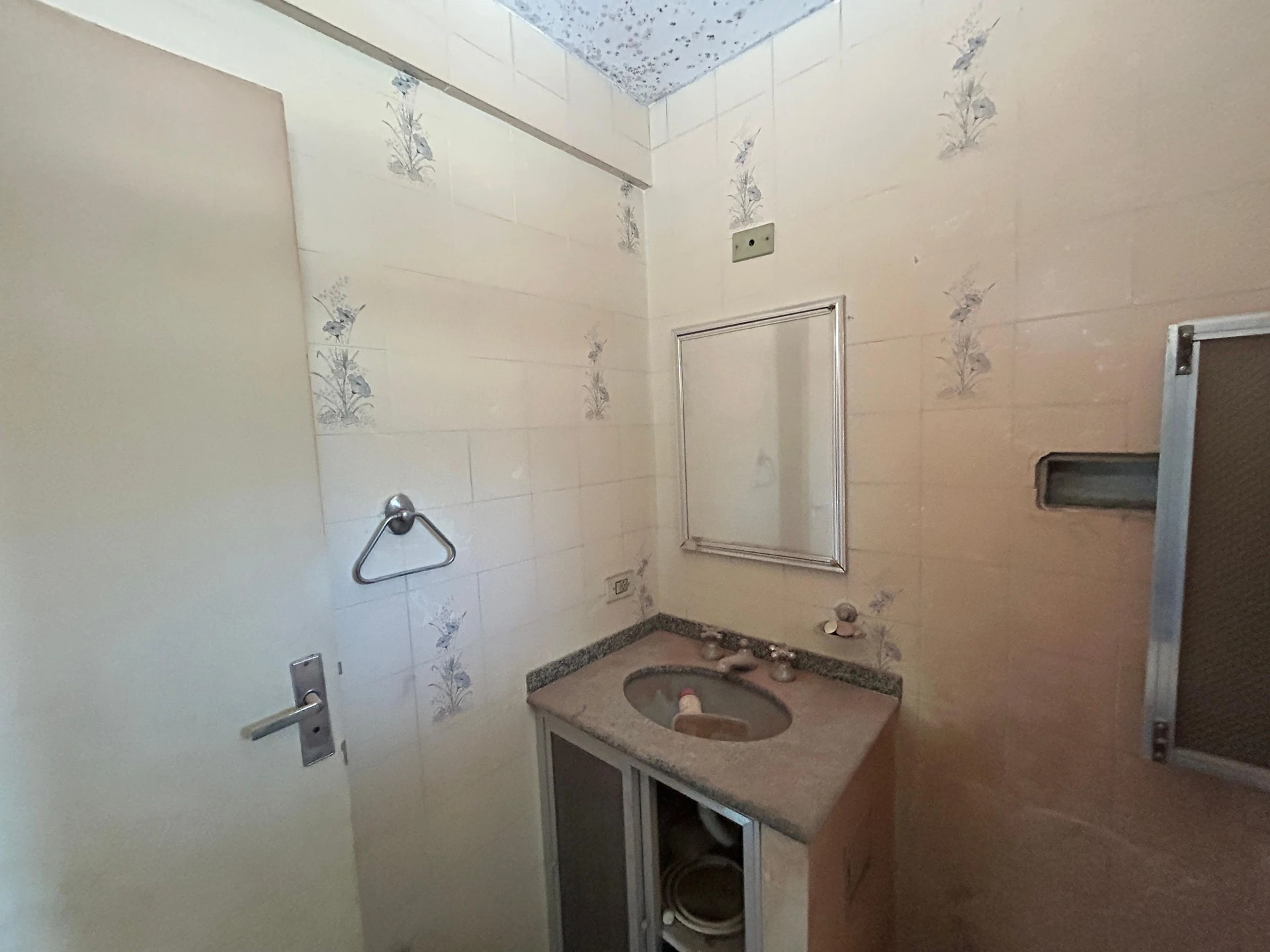 Меблированная квартира с 2 спальнями и 1 парковкой — photo 40