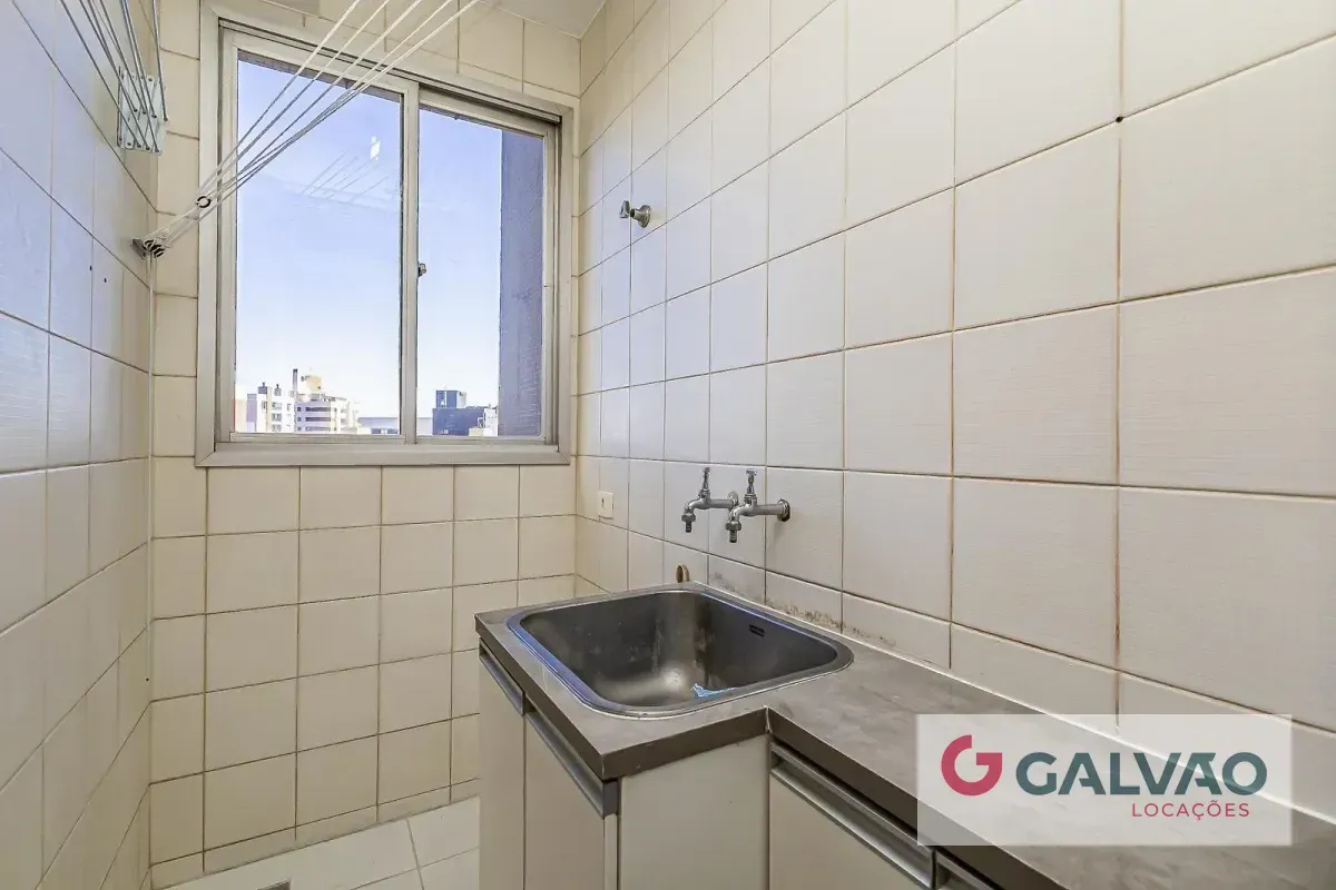 Apartamento amueblado de 2 dormitorios, 89 m² y 1 plaza — photo 5