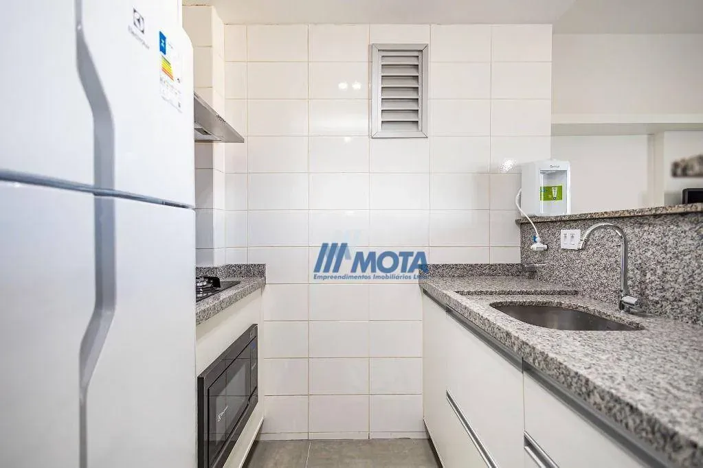 Furnished-free 40 m² studio with a balcony — photo 7