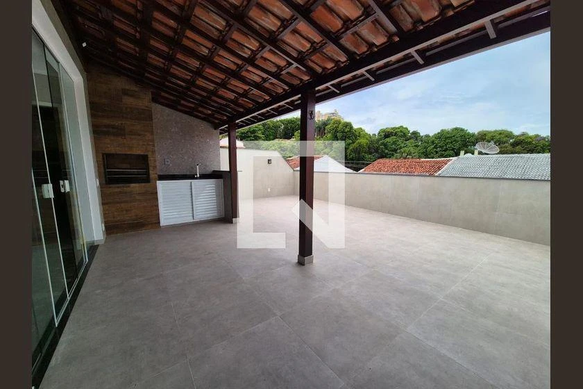 Casa de 300 m² con 5 dormitorios y cocina a gas — photo 12