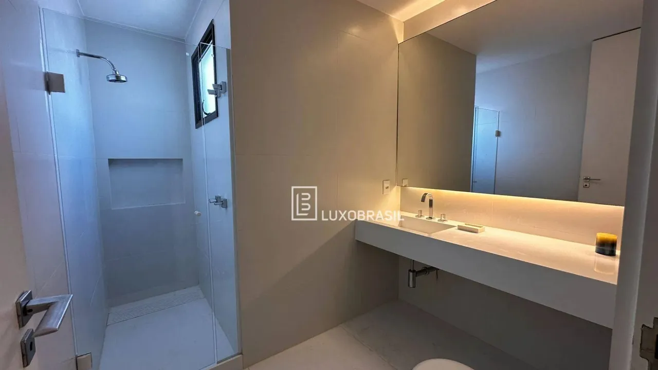 Cobertura duplex com 4 dormitórios e 5 banheiros — photo 4