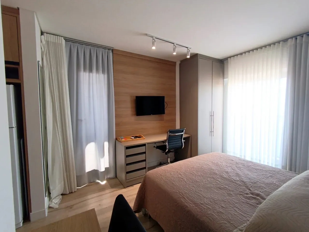 Apartamento amueblado de 30 m² con balcón en el 13º piso — photo 7