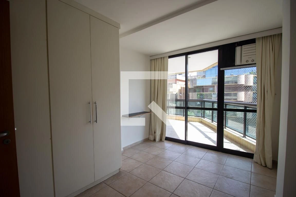 Apartamento com 4 suítes e varanda envidraçada — photo 34