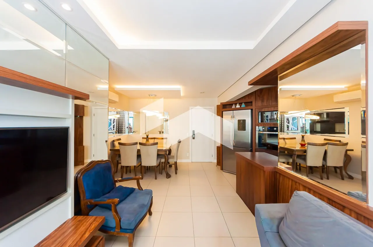 Furnished 71 m² apartment with 2 bedrooms and 2 bathrooms — photo 4