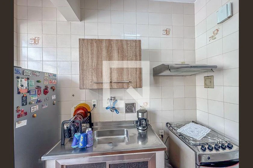 Furnished 86 m² apartment with 2 bedrooms and balcony — photo 32