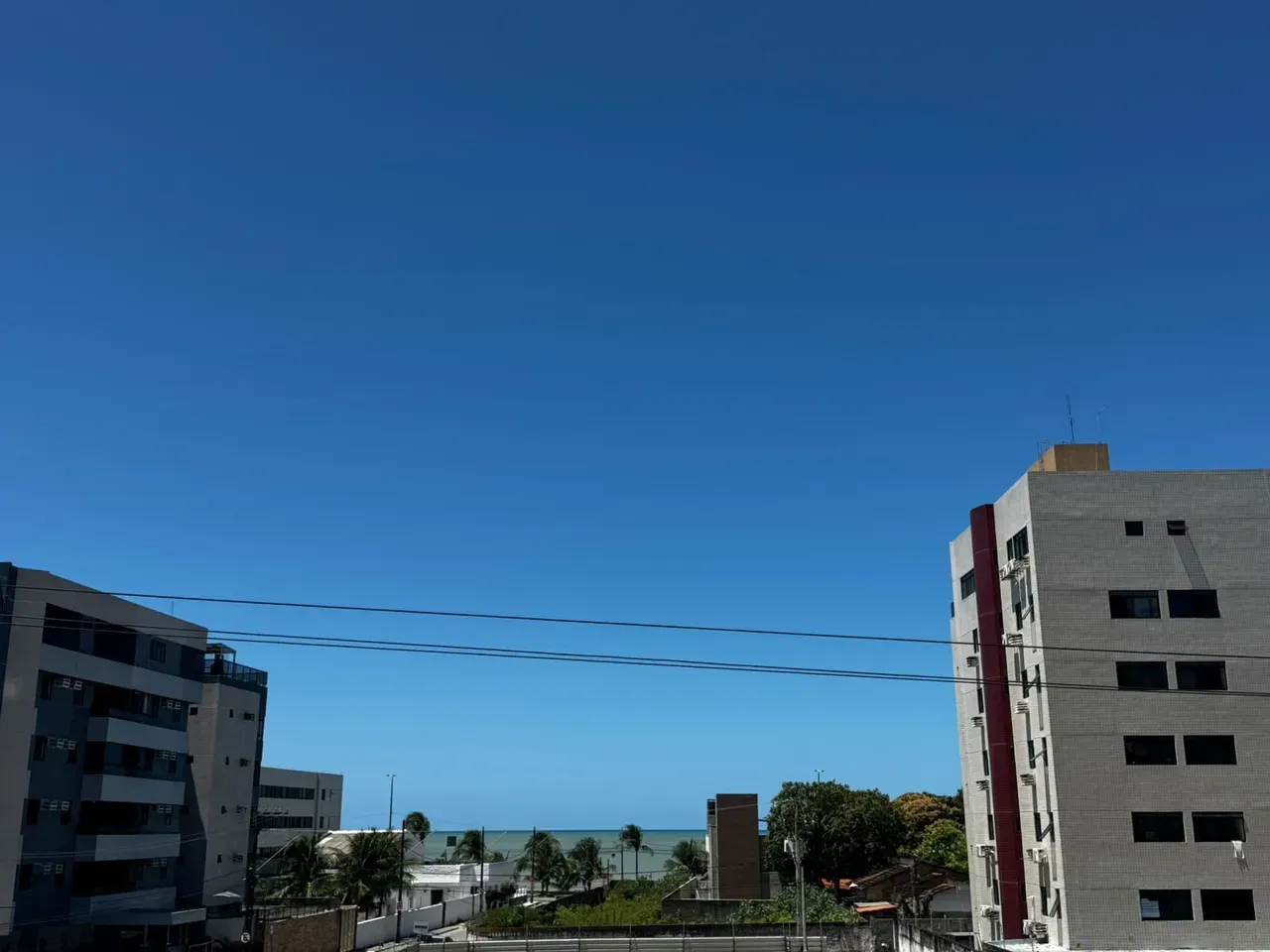 3-bedroom apartment with an enclosed balcony — photo 5