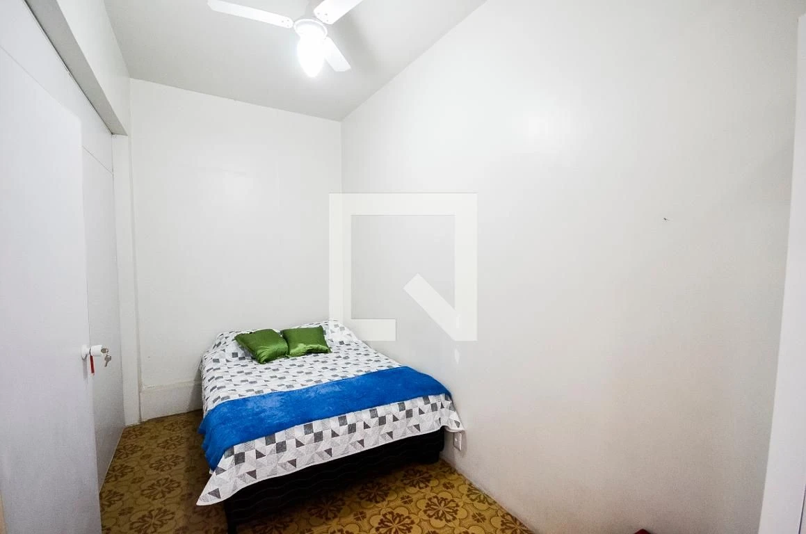 Casa mobiliada com 4 quartos e mesa de trabalho pronta — photo 9