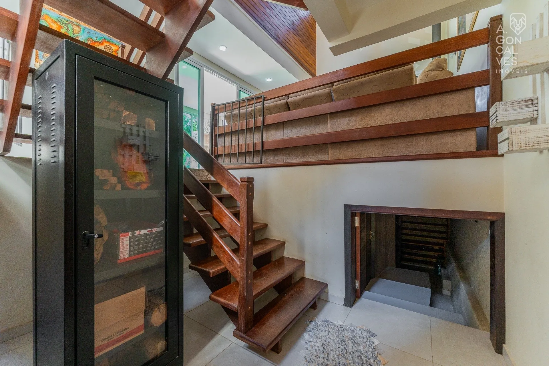 House with 4 bedrooms, 4 bathrooms and air conditioning — photo 41