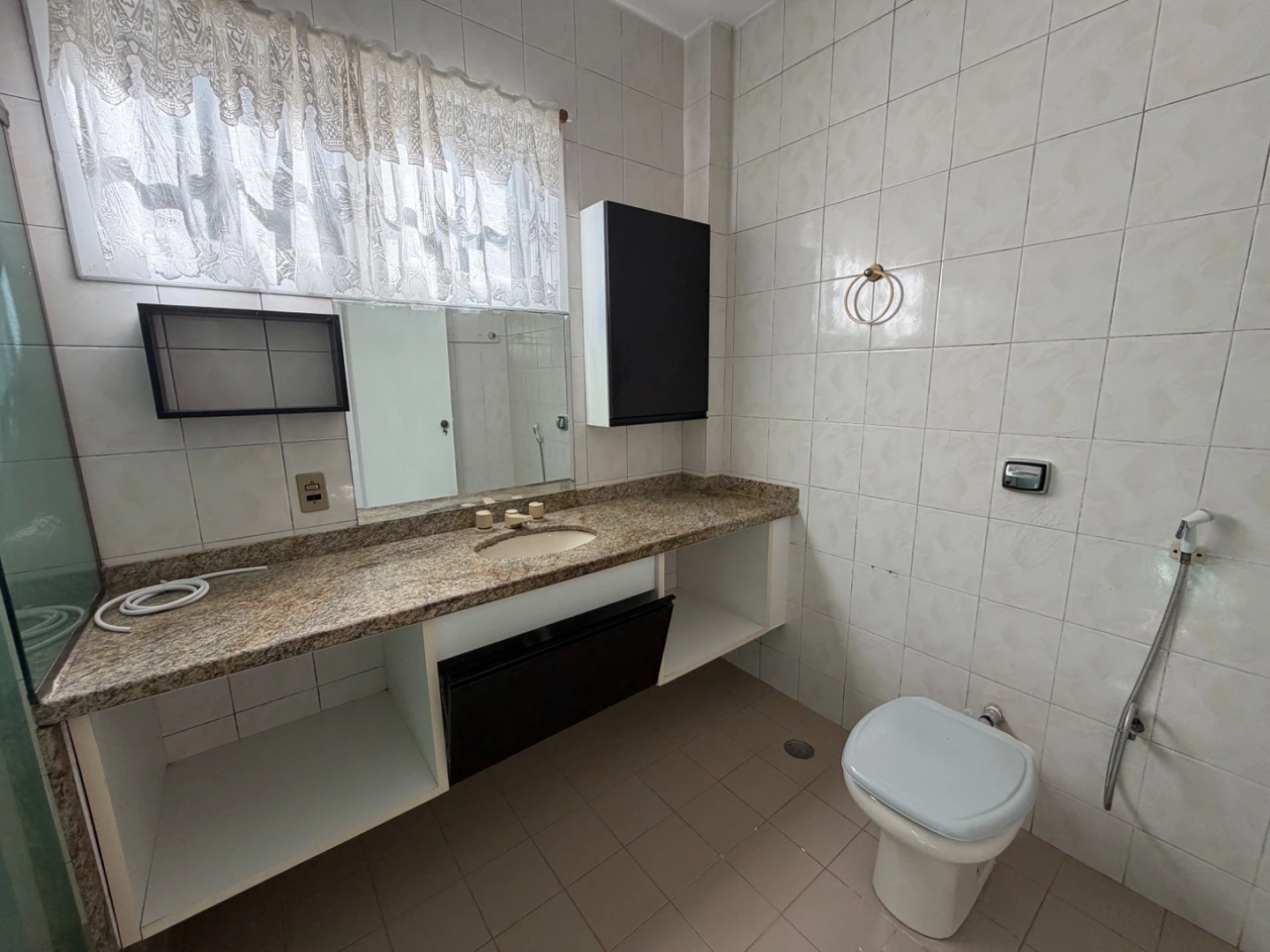 House, 250 m², with a private BBQ — photo 23