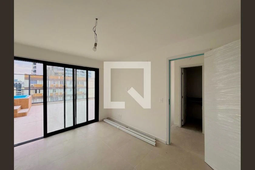 Квартира 155 м² з 4 спальнями та балконом — photo 12