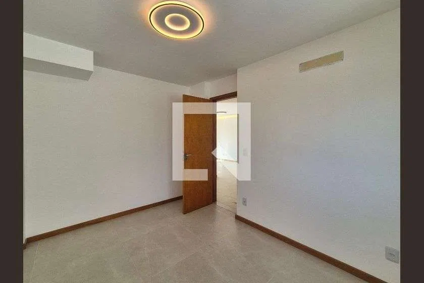2-bedroom apartment, 1 with its own bathroom, 190 m² — photo 12