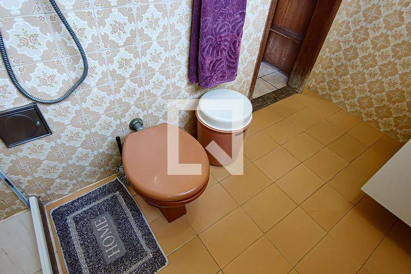 Casa de 420 m² com 4 quartos, 3 vagas e quintal — photo 26