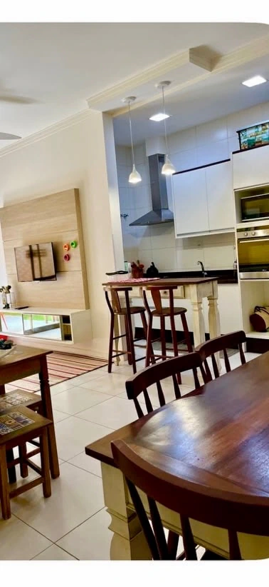 2-bedroom apartment, both with their own bathrooms, 84 m² — photo 2