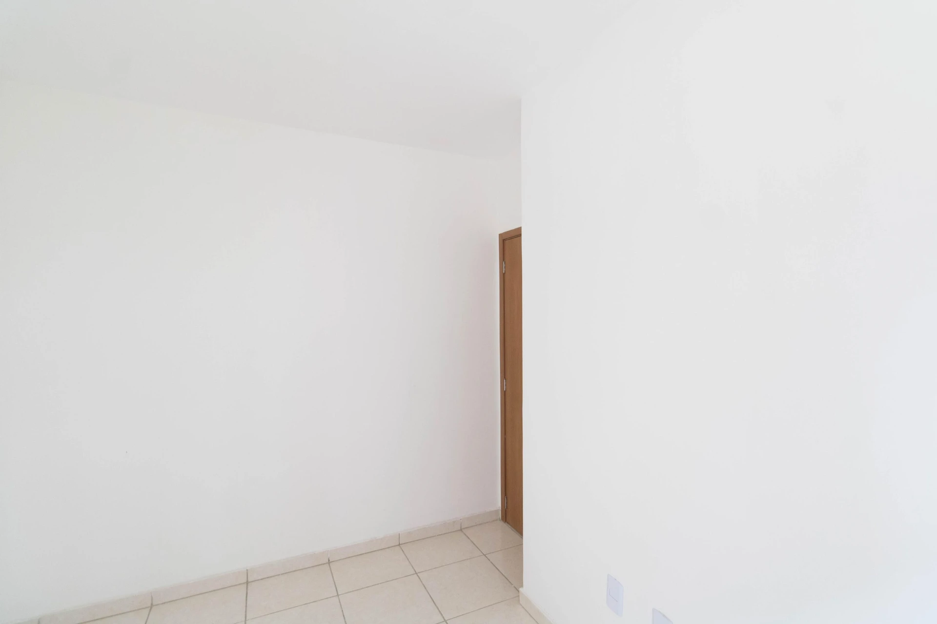 2-bedroom apartment in a building with a pool — photo 40