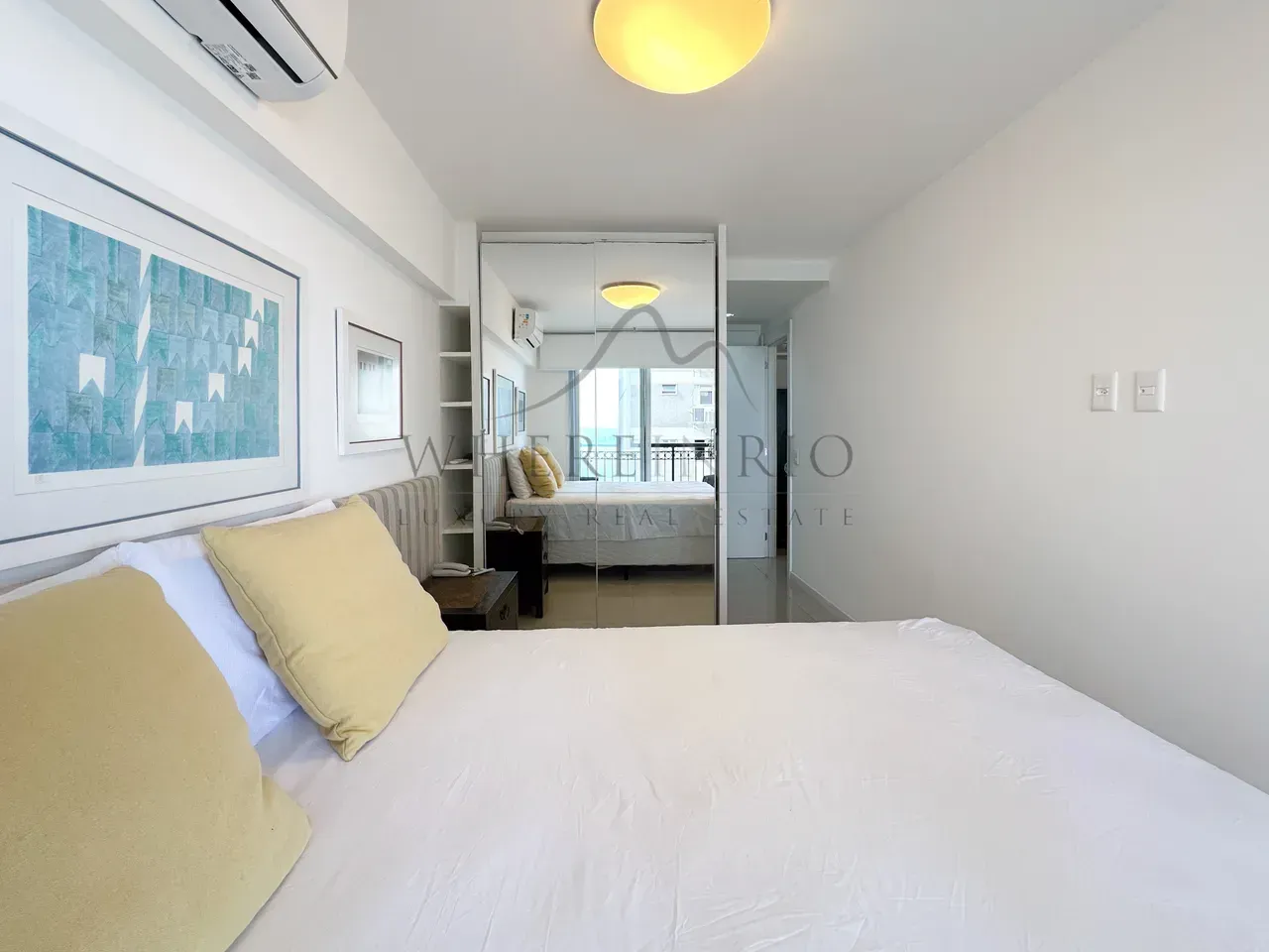 Furnished apartment with 2 bedrooms and water view — photo 12